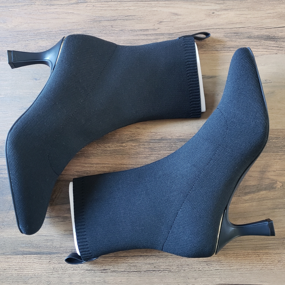 BCBG Thiya Black Heeled Boots
